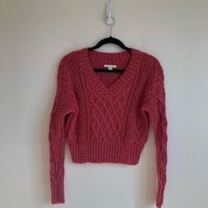American Eagle  V neck Sweater